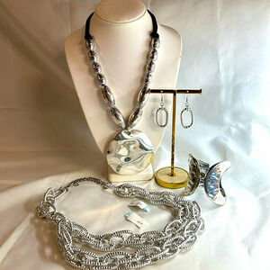 Silver Tone Mania!  4 Pieces. 2 Necklaces Earrings, Bracelet. NWT